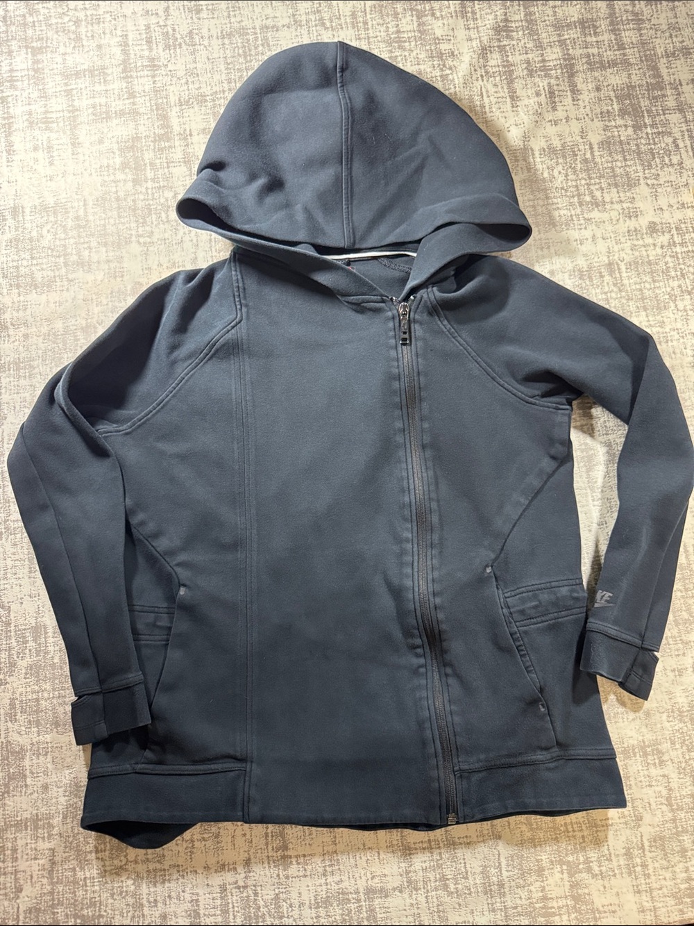 Nike Women’s Tech Fleece Cape Hooded Zip Up Black Jacket Sweatshirt Sz L 24x21